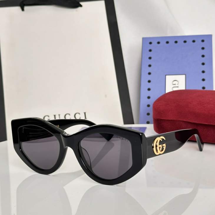 Picture of Gucci Sunglasses _SKUfw79498474fw